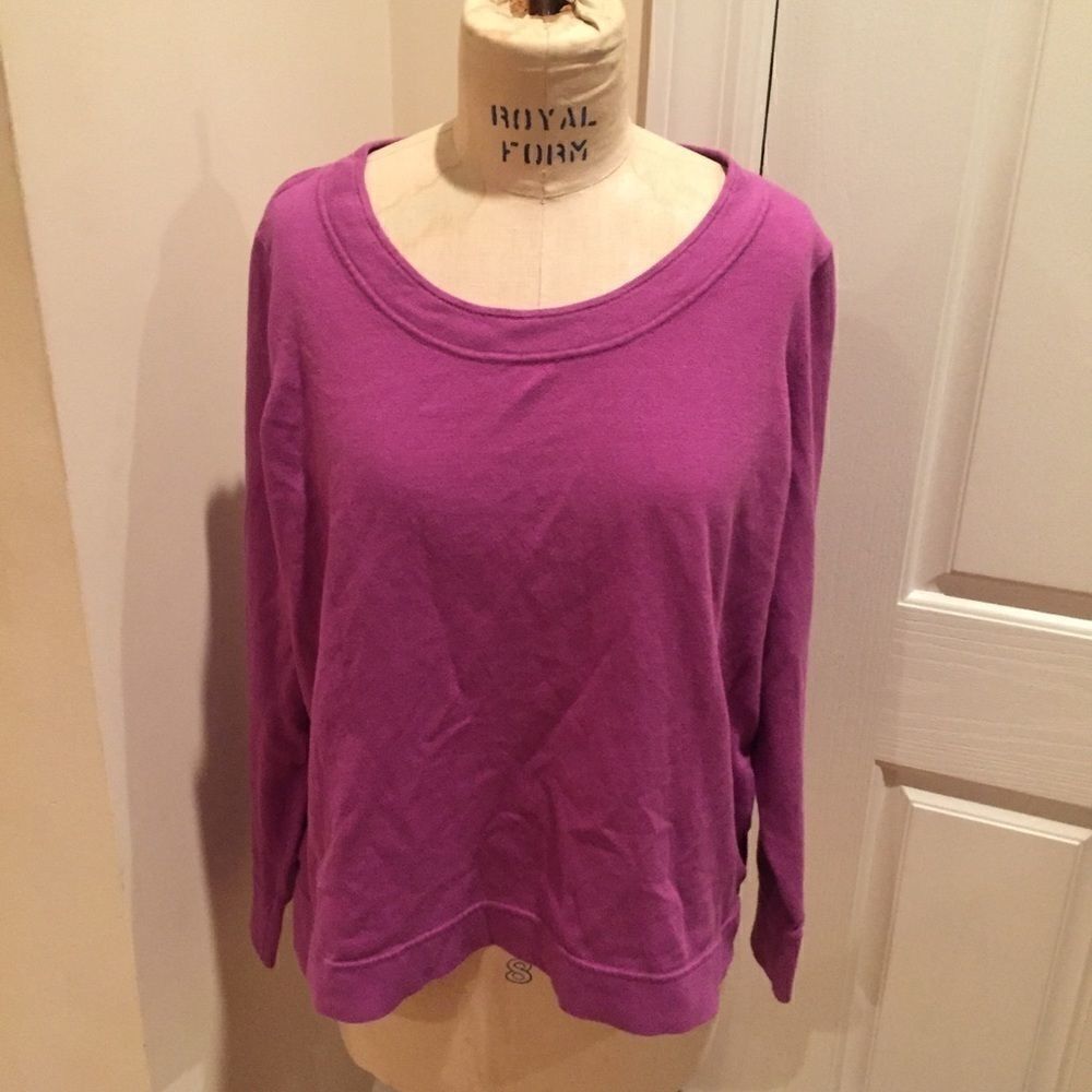 Talbots Top   - Picture 2 of 6